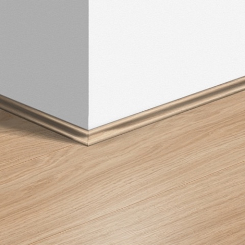 Плинтус Скоция Quick Step QSSCOT 17x17х2400/ 01538 (фото 1)
