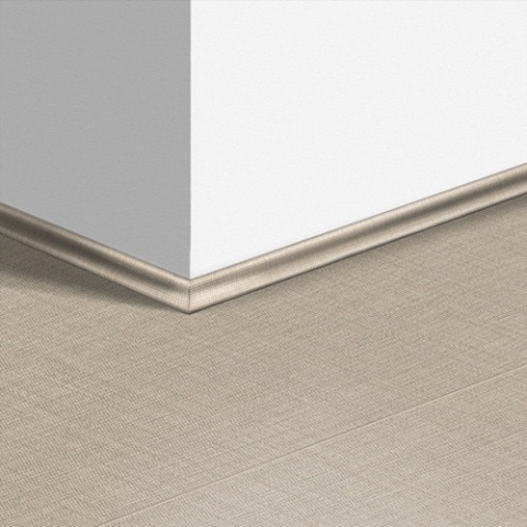Плинтус Скоция Quick Step QSSCOT 17x17х2400/ 01557 (фото 1)