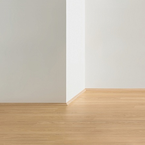 Плинтус Скоция Quick Step QSSCOT 17x17х2400/ 05491 (фото 1)